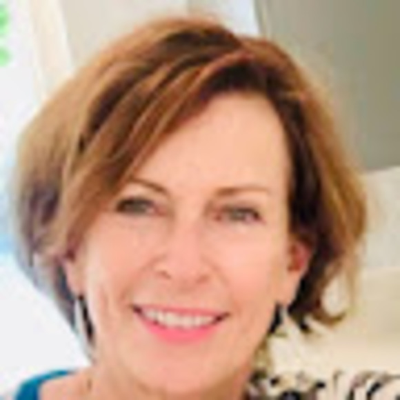 Meet your Posher, Adree - Picture 1 of 1